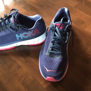 HokaONE Size 9.5 women’s